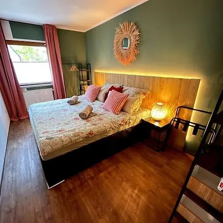 Cozy Wilkipartment Bis 4 Pers - Hund - Netflix - Wlan - Wintergarten - Coffeebar - Popcorn Verl Exterior photo