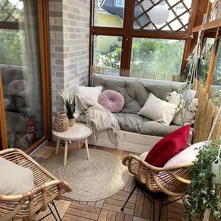 Cozy Wilkipartment Bis 4 Pers - Hund - Netflix - Wlan - Wintergarten - Coffeebar - Popcorn Verl Exterior photo