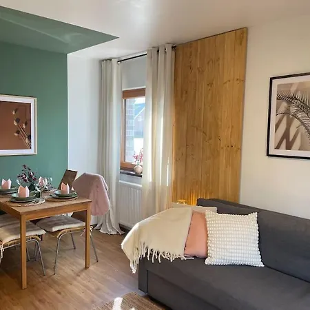 Cozy Wilkipartment Bis 4 Pers - Hund - Netflix - Wlan - Wintergarten - Coffeebar - Popcorn Verl Exterior photo
